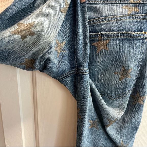 Anthropologie Current Elliot The Stiletto in Super Loved with
Rose Gold Stars - Picture 5 of 7